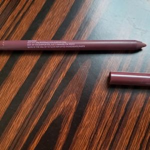 NYX Line Loud Lip Liner- About It